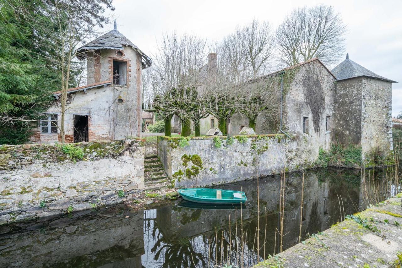 Chateau De La Tourlandry * Chemille-en-Anjou