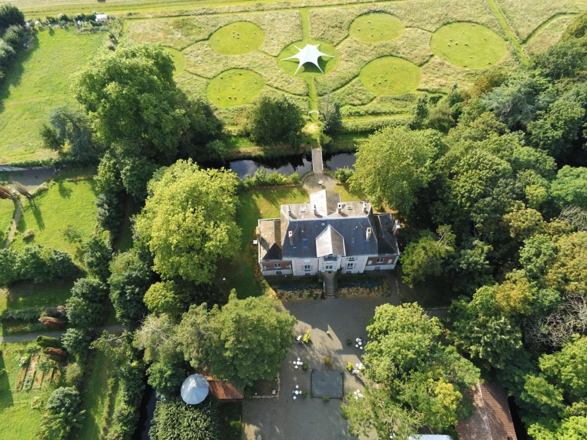Pensión Chateau De La Tourlandry