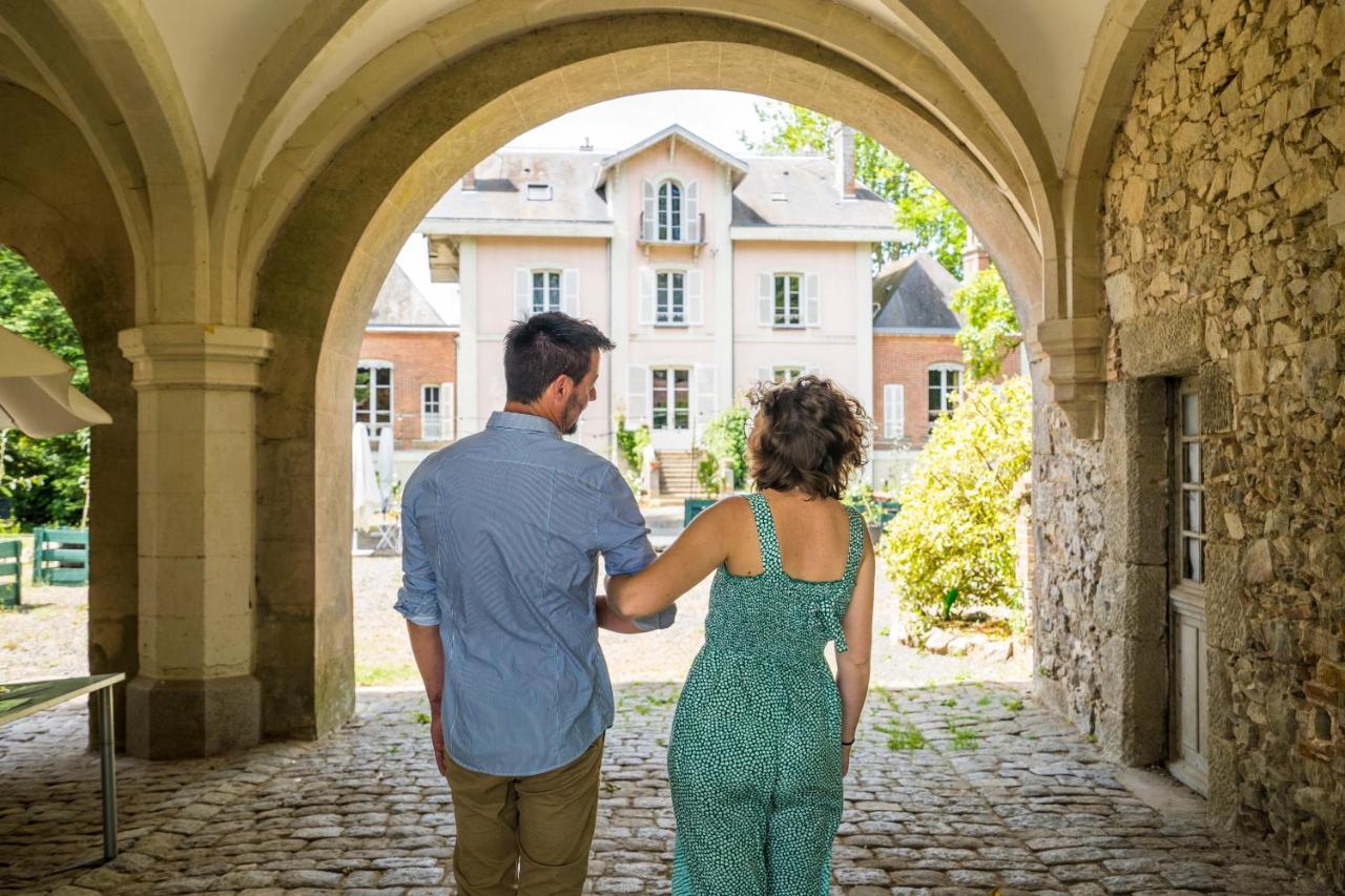 Pensión Chateau De La Tourlandry *