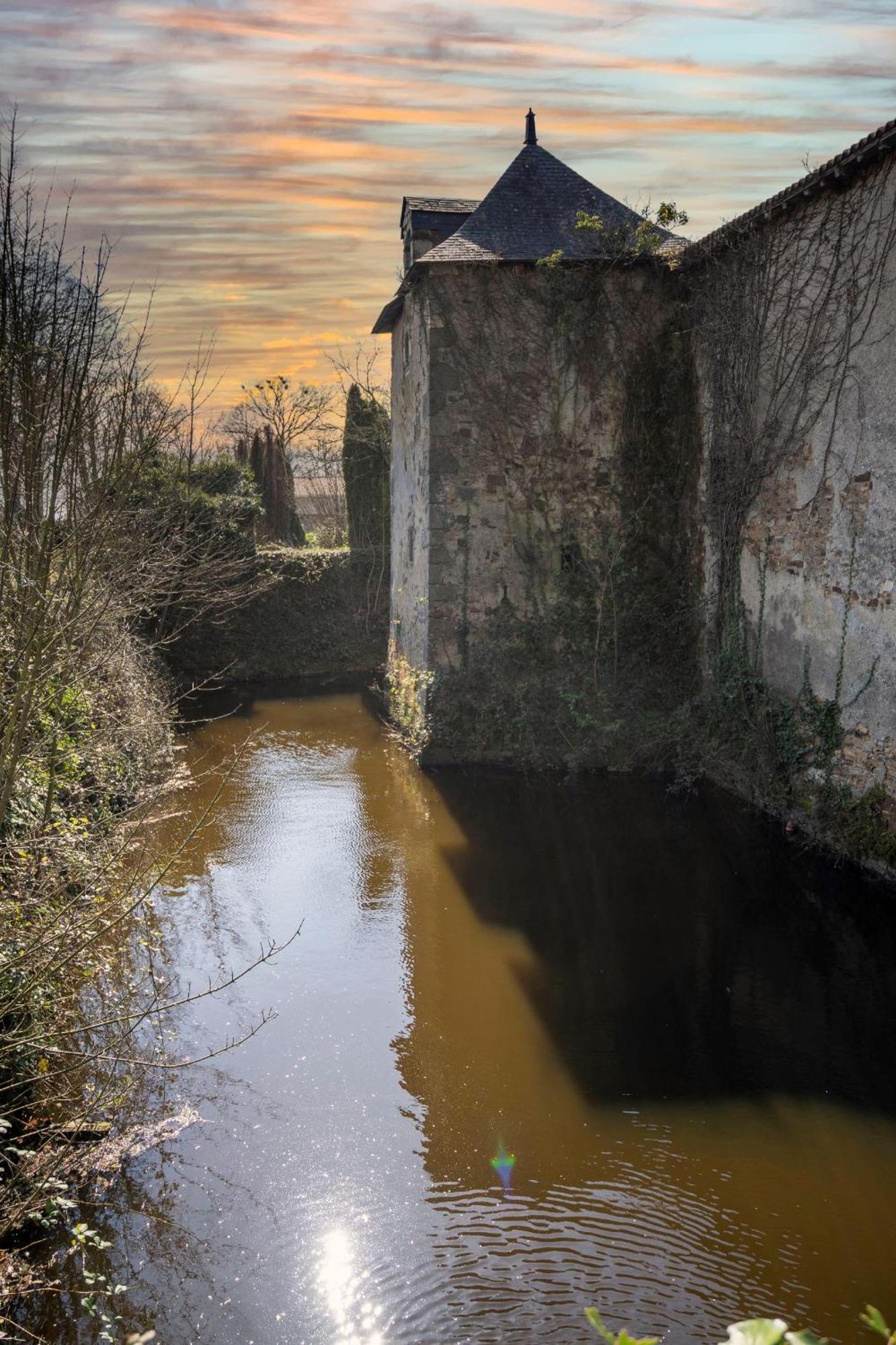 Chateau De La Tourlandry *